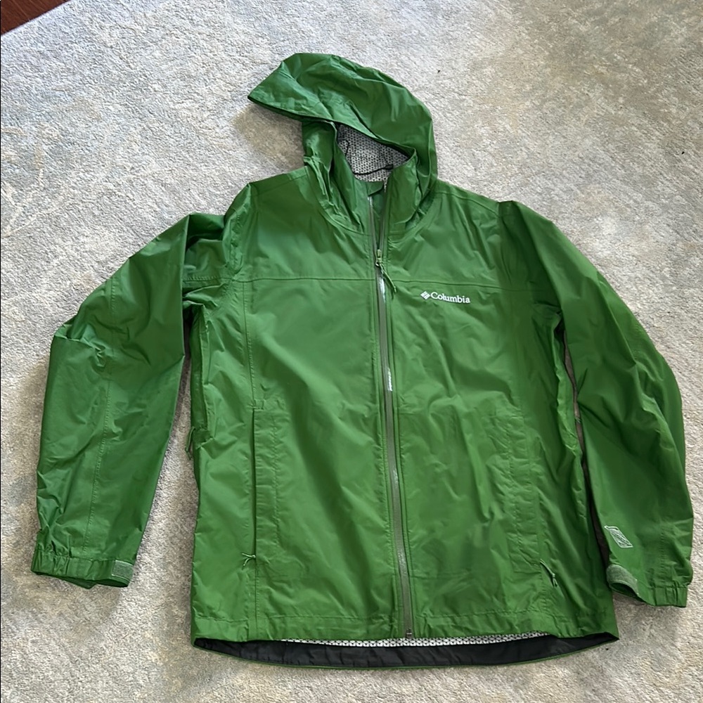 Columbia Green Hooded Rain Jacket